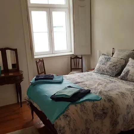 Grandmommy's House - Traditional And Comfy Lisboan Lisboa