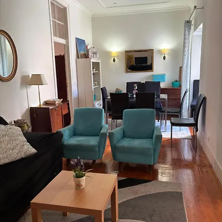Apartment Grandmommy's House - Traditional And Comfy Lisboan Lisbon