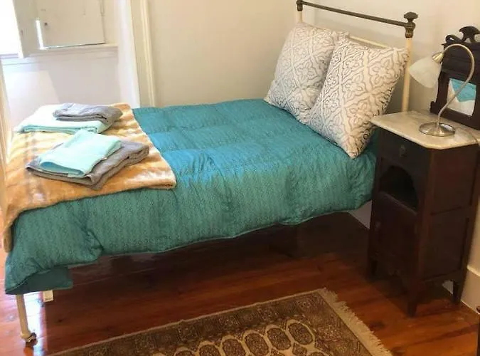 Grandmommy's House - Traditional And Comfy Lisboan *