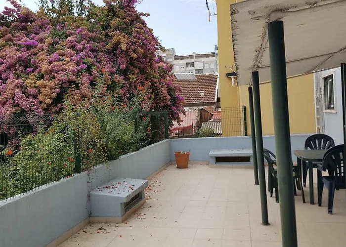 Grandmommy's House - Traditional And Comfy Lisboan Appartamento