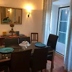 Grandmommy's House - Traditional And Comfy Lisboan Apartment *