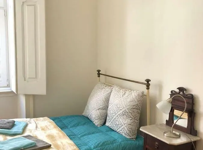 Grandmommy's House - Traditional And Comfy Lisboan Apartamento Lisboa
